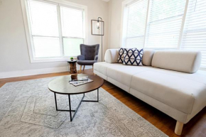 Fresh & Bright, Lower-Greenville Ave Area